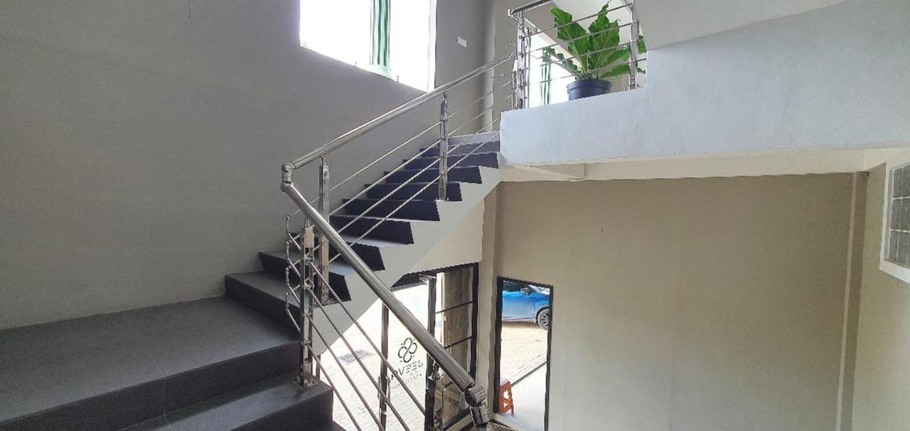 Reddoorz Plus Near Siloam Hospital Balikpapan Exterior photo