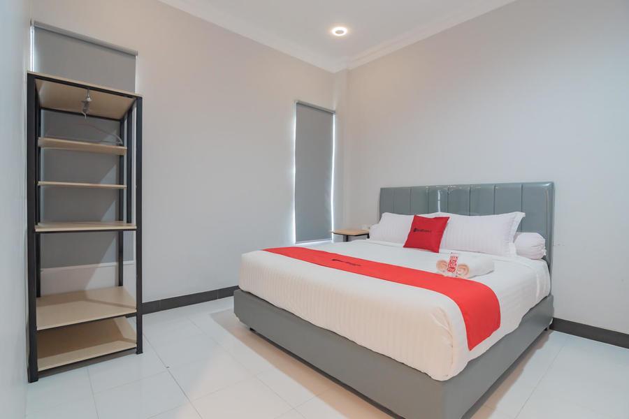 Reddoorz Plus Near Siloam Hospital Balikpapan Exterior photo