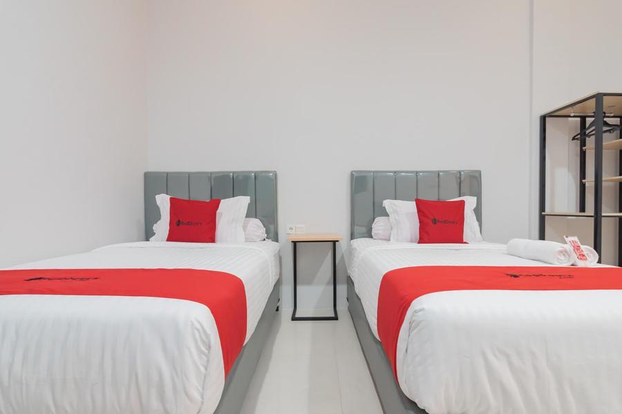 Reddoorz Plus Near Siloam Hospital Balikpapan Exterior photo