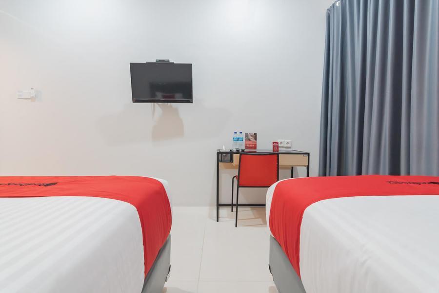 Reddoorz Plus Near Siloam Hospital Balikpapan Exterior photo